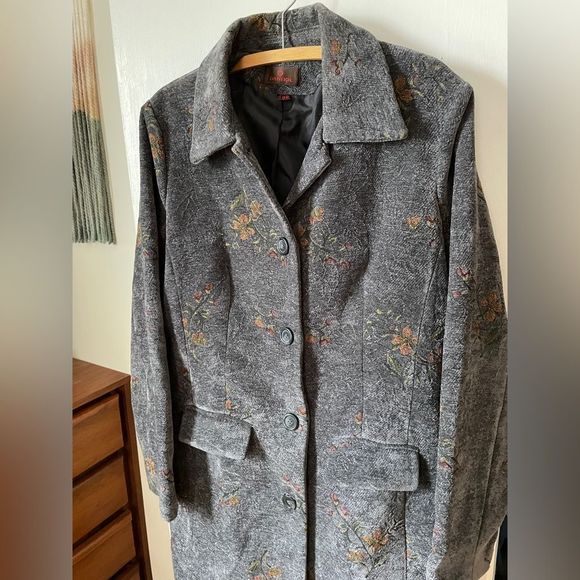 Vintage Danier Tapestry Coat - Picture 8 of 12